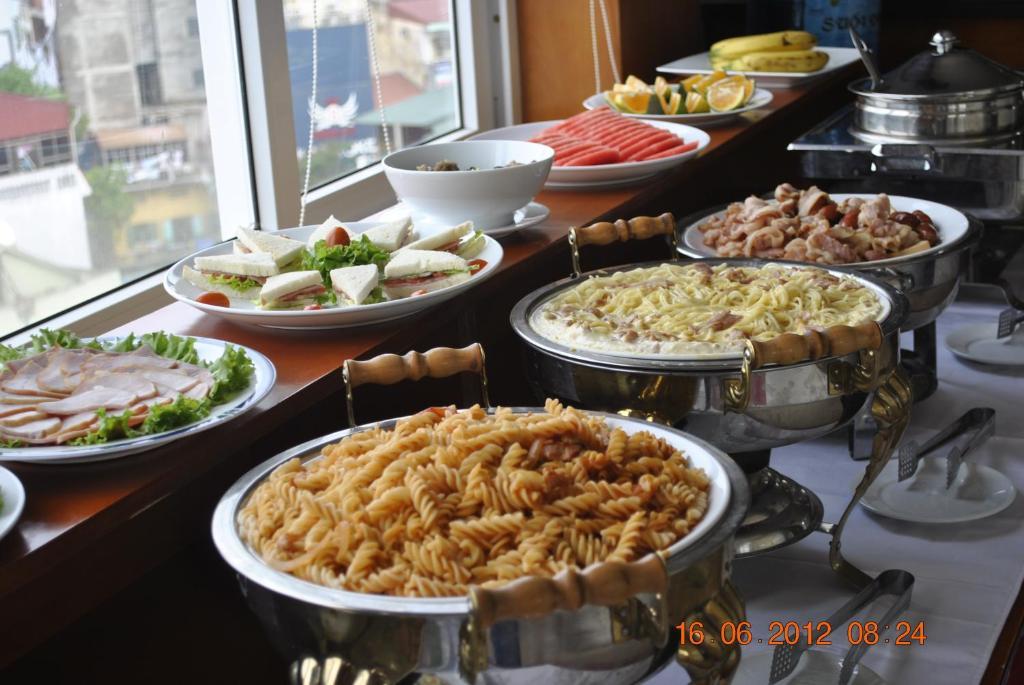 Aranya Hotel Хайфонг Екстериор снимка