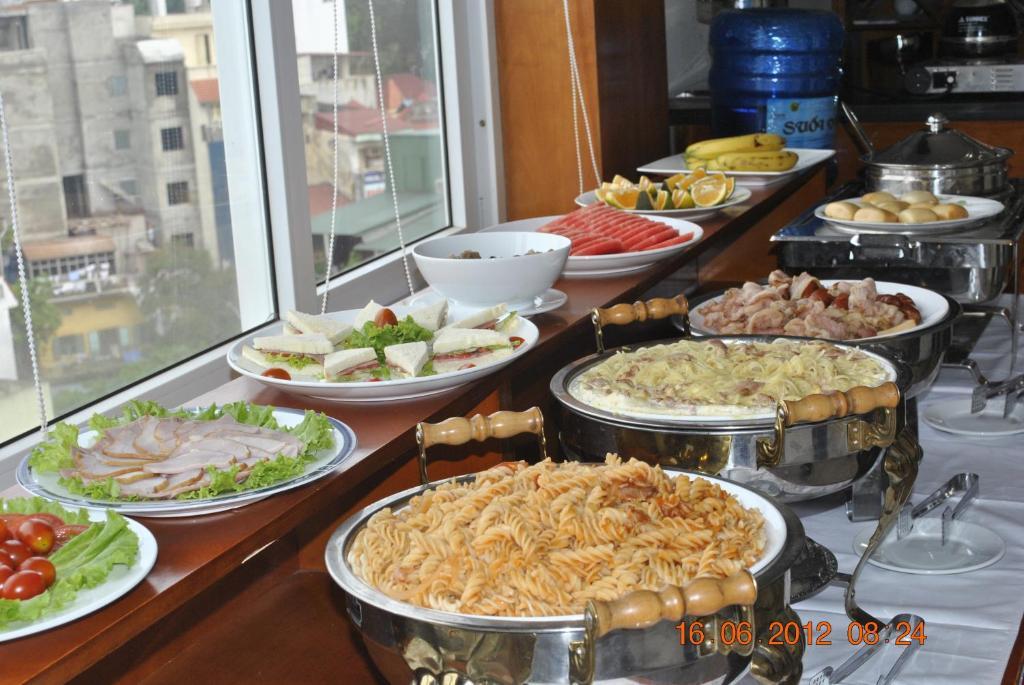 Aranya Hotel Хайфонг Екстериор снимка