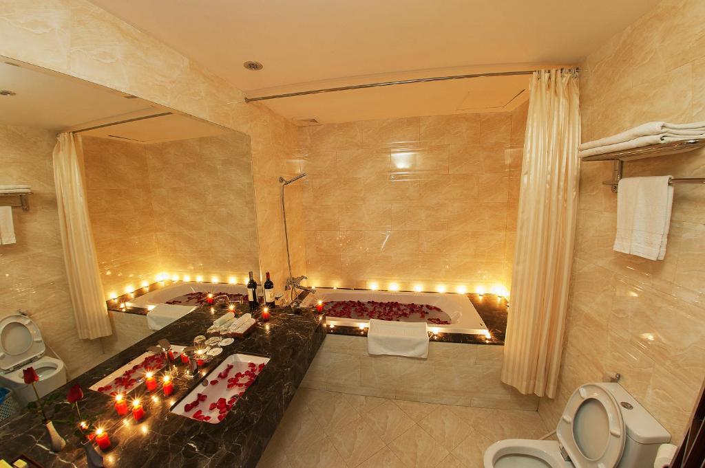 Aranya Hotel Хайфонг Стая снимка