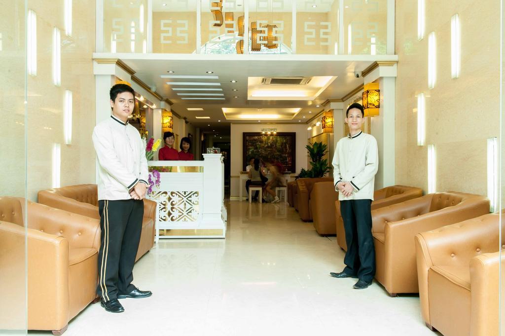 Aranya Hotel Хайфонг Екстериор снимка